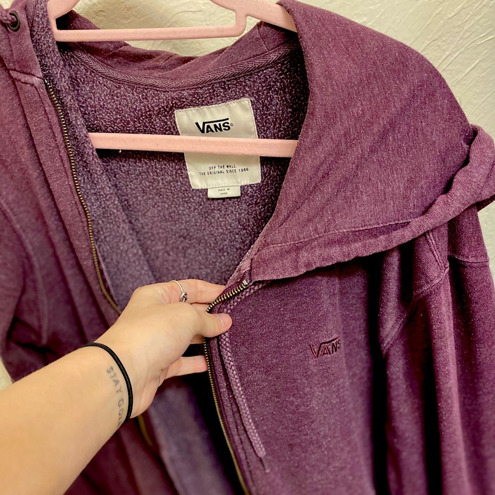 VANS Sweatshirt!!!